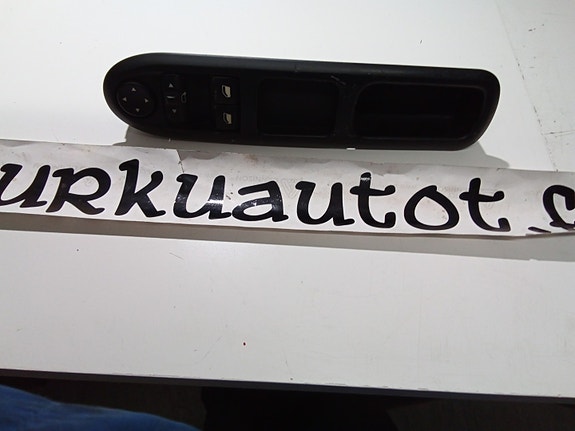 Peugeot 407 katkaisin lasinnostin 2007
