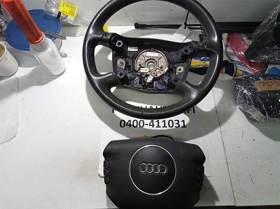 Audi S4 AVO v8 4.2 quattro kuljettajan aribag 2004