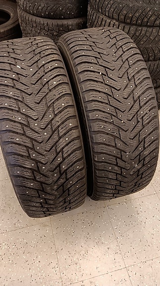 Nokian 265/65R17 Hakkapeliitta 8 SUV