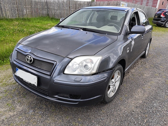 Toyota Avensis 2.2 D-CAT sedan -06