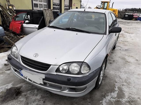 Toyota Avensis 2.0 TD Sedan -99