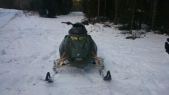 Ski-Doo MXZ 800 2005 osia