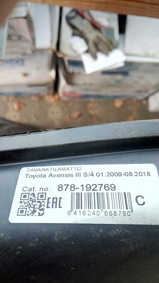 Toyota Avensis III S/4 01.2009 -08.2018 kaukalomat