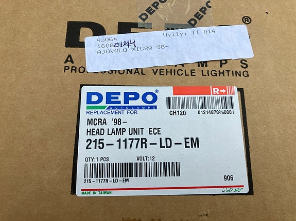 Nissan Micra K11 Oikea Ajovaloumpio 3/98-07/00