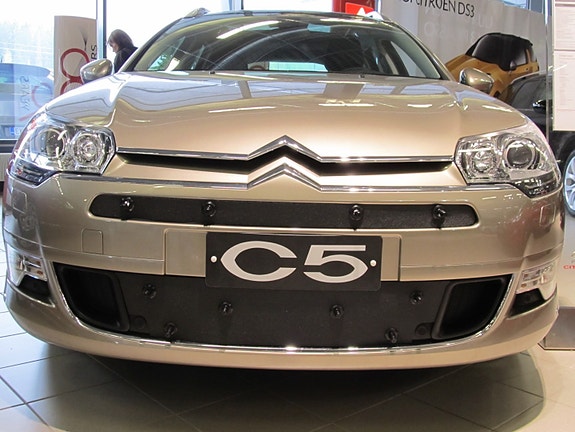 Maskisuoja Citroen C5 vm. 2008-2015