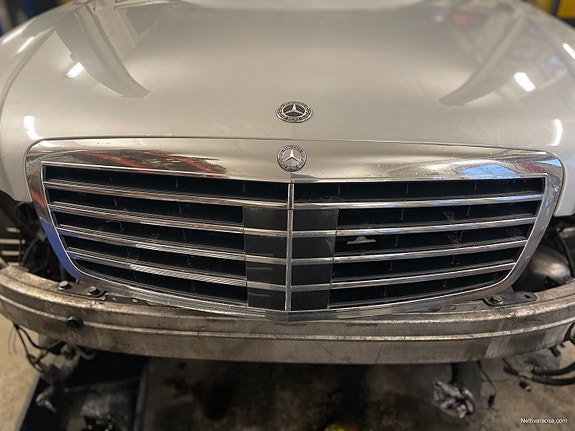 Mercedes S 320cdi W221 Etusäleikkö