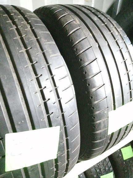 Kesärenkaat 205/55R16 continental