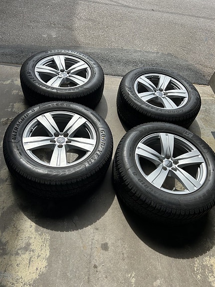 Kitkarengas sarja Audi Q7 255/60 R18/
