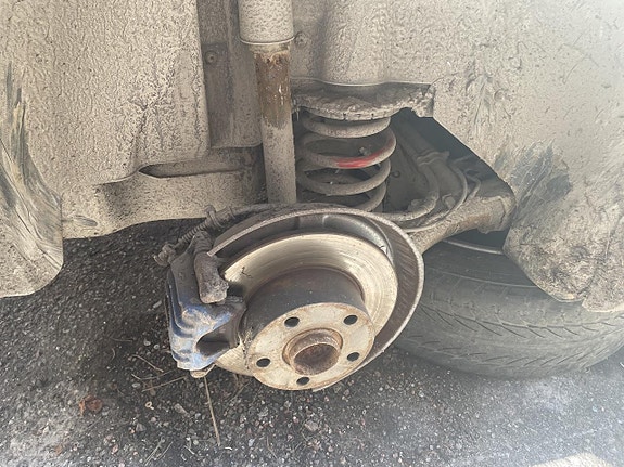 Vw passat taka jarrut ym 1.8