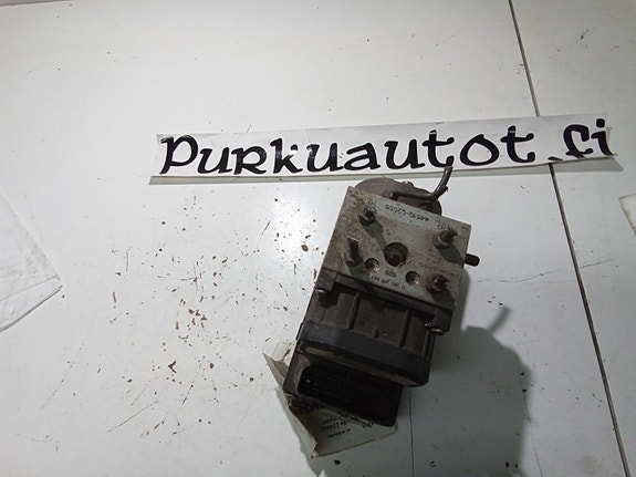 Toyota corolla abs hydraulipumppu 2002