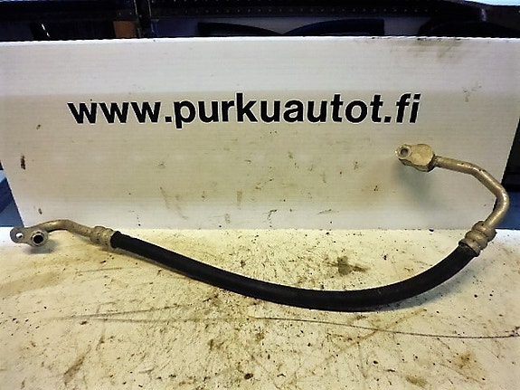 Mitsubishi outlander Ilmastoinnin putki/letku 2005