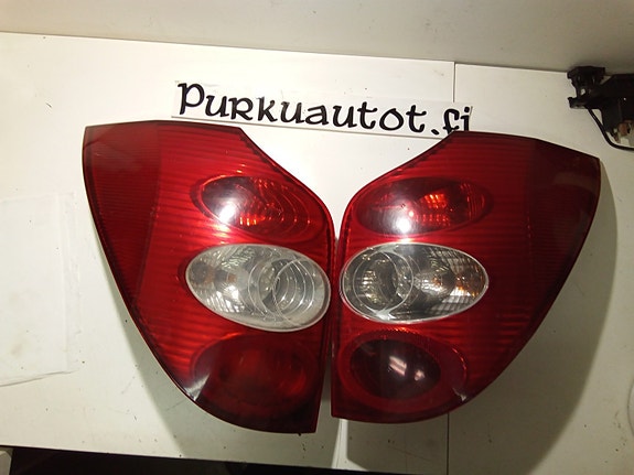 Renault laguna 2002 takavalo oikea (farkku)