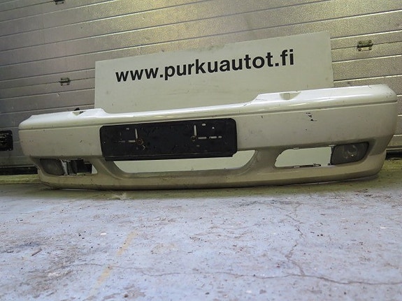 Volvo s/v 70 Puskuri etu 1999