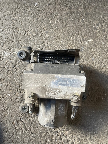 Audi ym vag abs pumppu -98