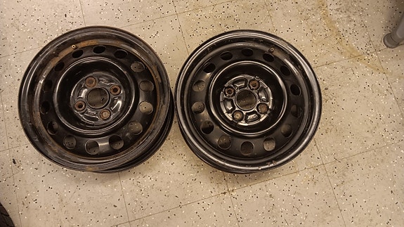 Teräsvanne14X5.5 Toyota