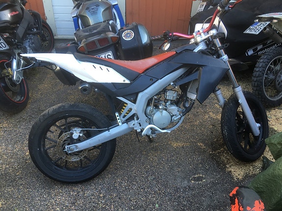 Aprilia SX 50 2017 osia
