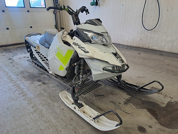 Ski-Doo Freeride 800R 2014 osia