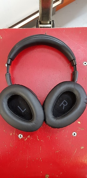 Sennheiser