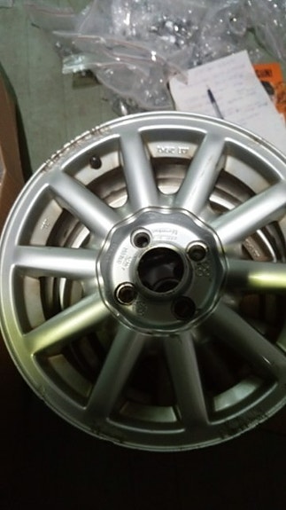 Audi alkuperäiset alut 7x15 4x108 ET 37 kr 57.1