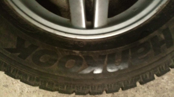4x 205/70R15 Hankook Winter I*Pike nastarenkaat