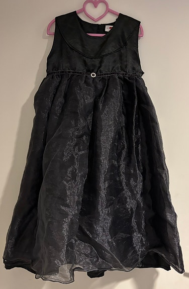 Hieno juhlamekko 152 cm