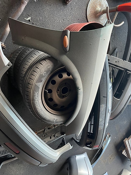 opel vectra B lokasuoja oikea