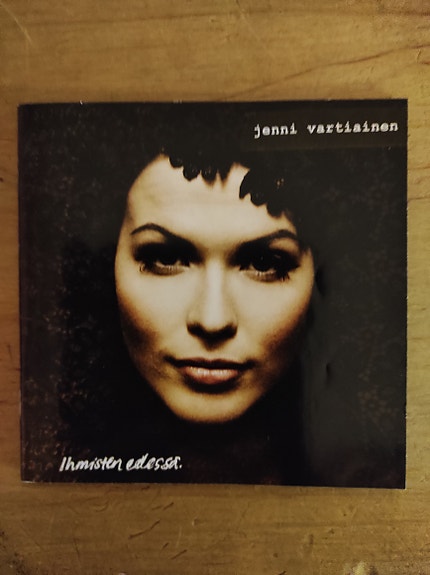 Jenni Vartiainen : Ihmisten edessä CD