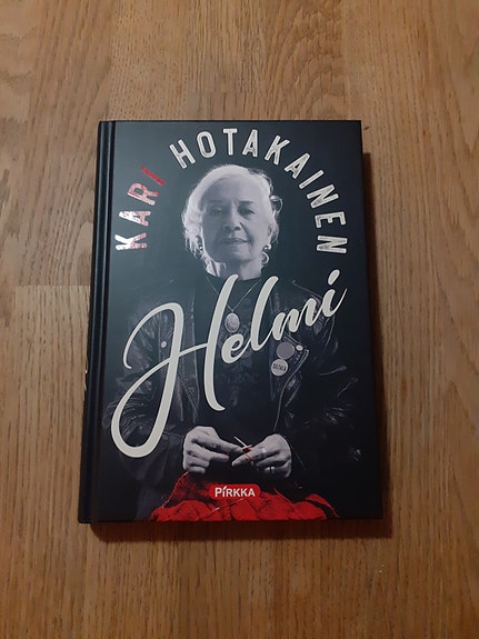 Helmi kirja