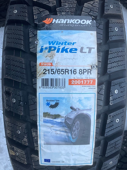 Hankook i*Pike LT 215/65R16 Nastarengas 1kpl Uusi