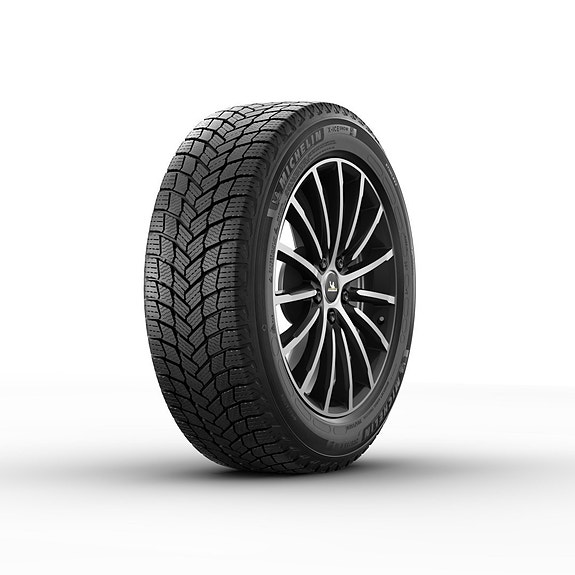 Poisto Michelin X-Ice Snow 215/50R17 Kitka