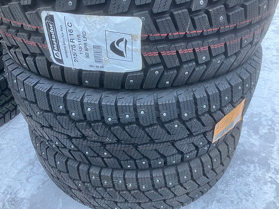 Matador/Gislaved 215/75R16C Nastarengas 3kpl Uudet