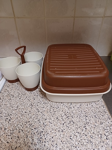 Tupperware