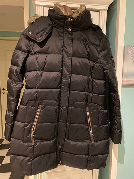 Product image 1 of 8