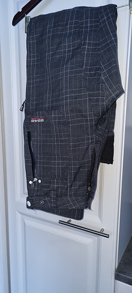 Product image 2 of 11