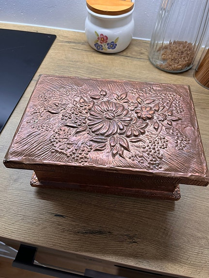 Product image 1 of 3