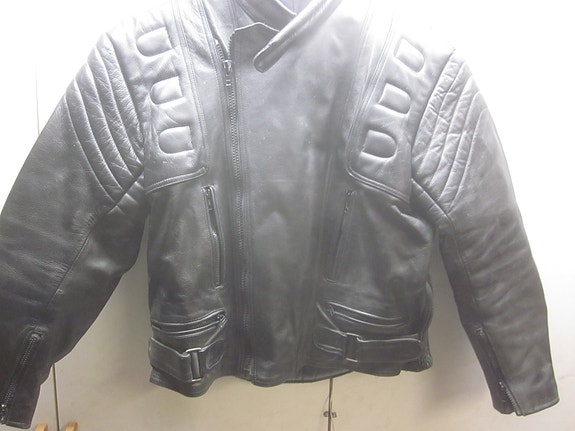 Product image 1 of 6