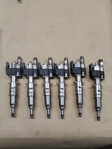 BMW Suuttimet 1353 7537317-09 6kpl