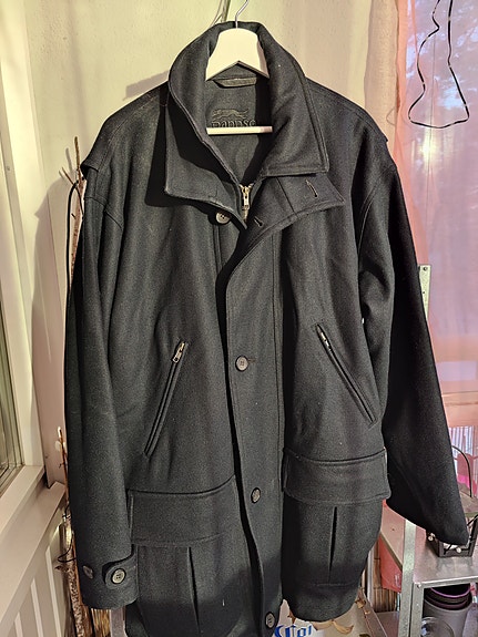Product image 1 of 7