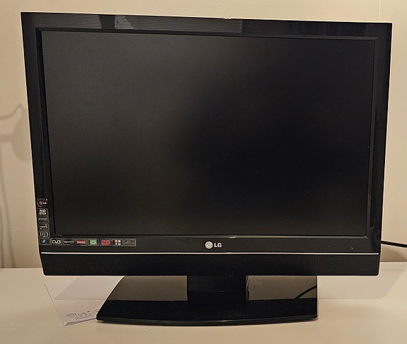 LG 22" televisio
