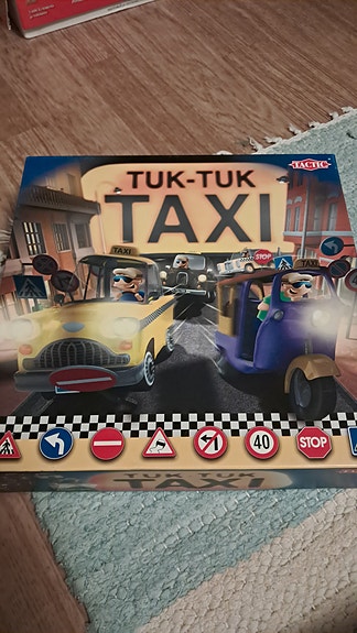 Tuk tuk taksi peli