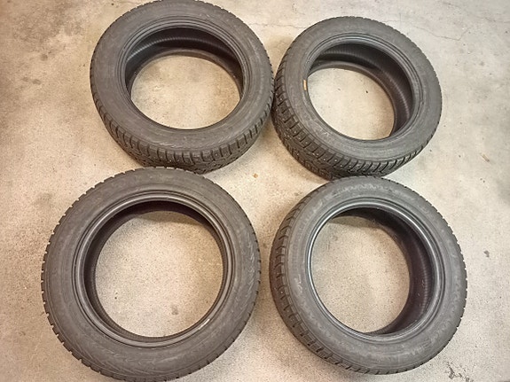 4kpl 16" talvirenkaita