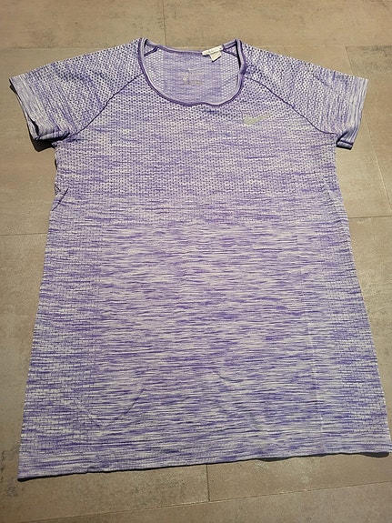 Nike Dri-Fit paita koko S
