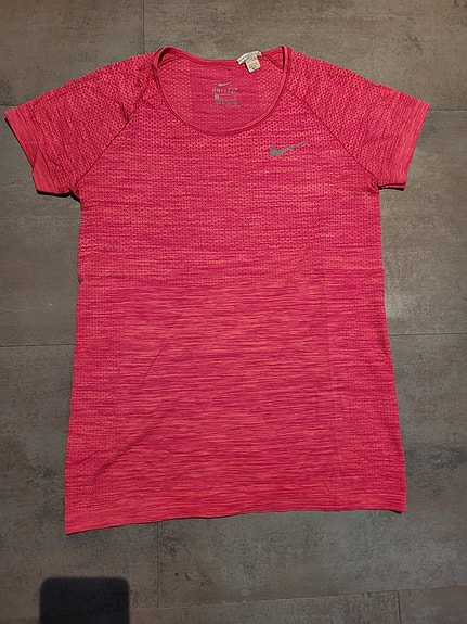Nike Dri-Fit paita koko S