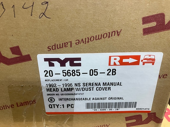 Nissan Vanette/Serena Vasen/Oikea Ajovaloumpio 92-96