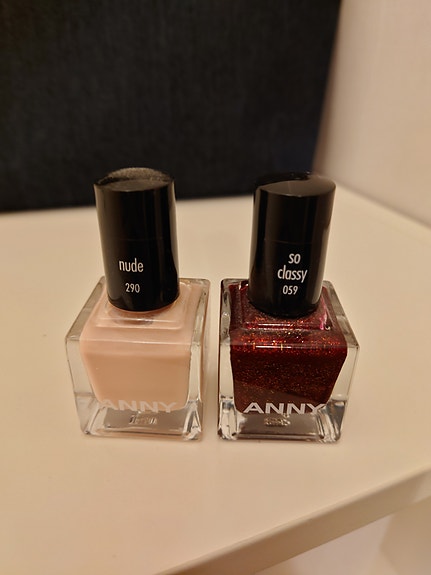 Kynsilakka Anny