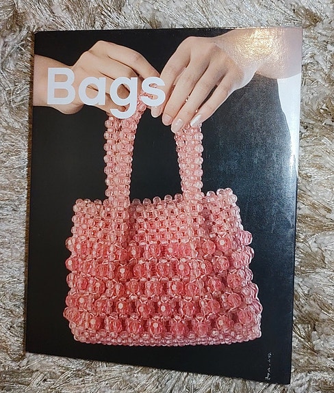 Bags kirja