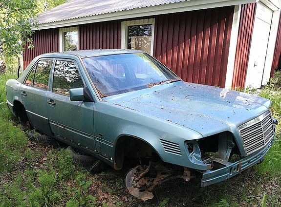 MB 300 dt w124 purkuosia