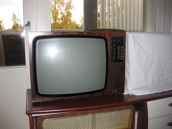 Salora Messina 4 tai Cortina 10 mv-tv
