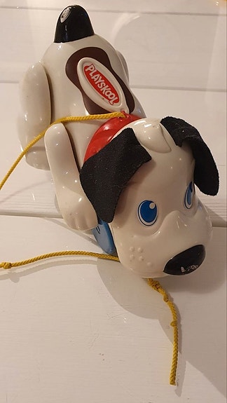 Playskool perässä vedettävä koira