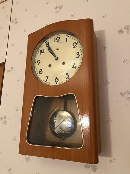 Valmet seinäkello